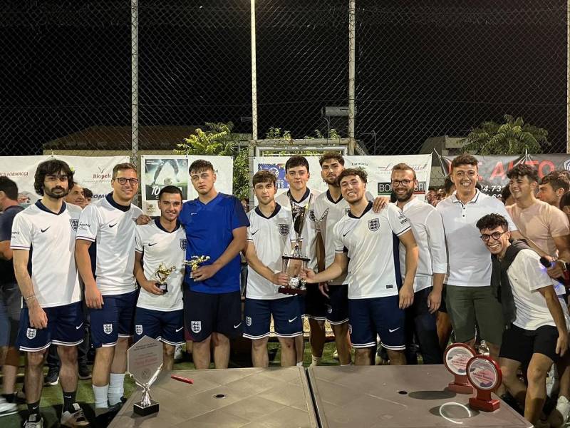 Immagine articolo: Santa Ninfa, concluso il torneo di calcetto. Trionfa la squadra “Inghilterra”