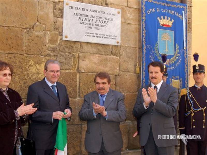 Immagine articolo: L' Auditorium di Sant'Agostino è stato intitolato alla memoria del Dott. Ninni Fiore