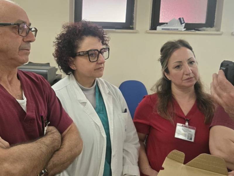 Immagine articolo: Dispositivi anti aggressione consegnati ai Pronto Soccorso in Provincia di Trapani Immagine articolo: Dispositivi anti aggressione consegnati ai Pronto Soccorso in Provincia di Trapani