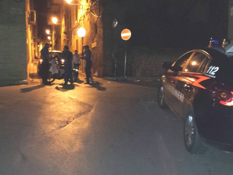 Immagine articolo: Castelvetrano, auto contro scooter ieri in via La Farina. Ragazza ferita