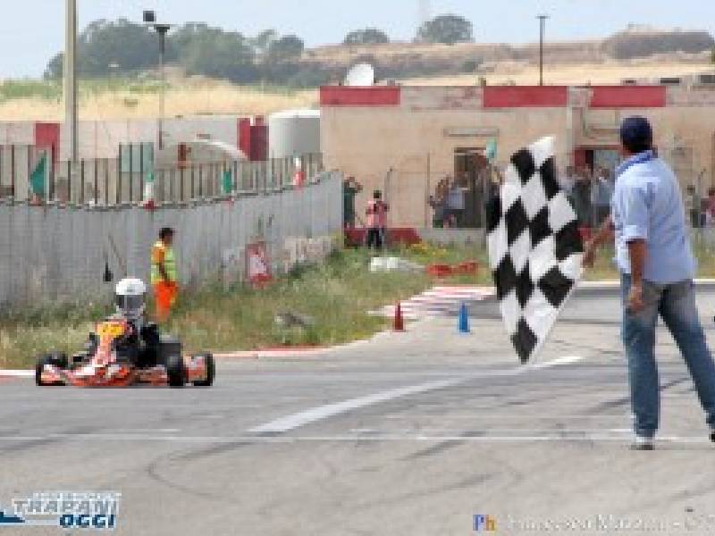 Immagine articolo: Alcamo, il castelvetranese Nicolò Bianco sugli scudi nel campionato regionale di kart