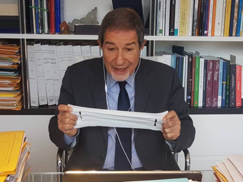 Immagine articolo: Nuove restrizioni in Sicilia per contrastare il CoronaVirus. Stop a corse e passeggiate