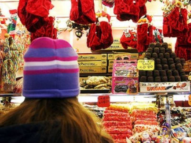 Immagine articolo: Castelvetrano, shopping in calo del 20%. Fioccano offerte e promozioni a Natale