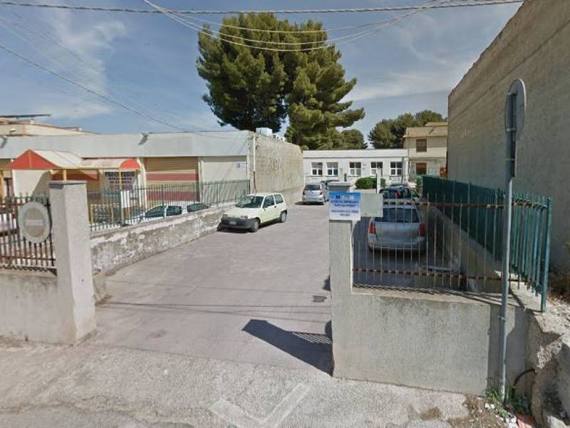 Immagine articolo: E’ residente a Partanna l’insegnante sospesa per presunti maltrattamenti alla Nino Atria