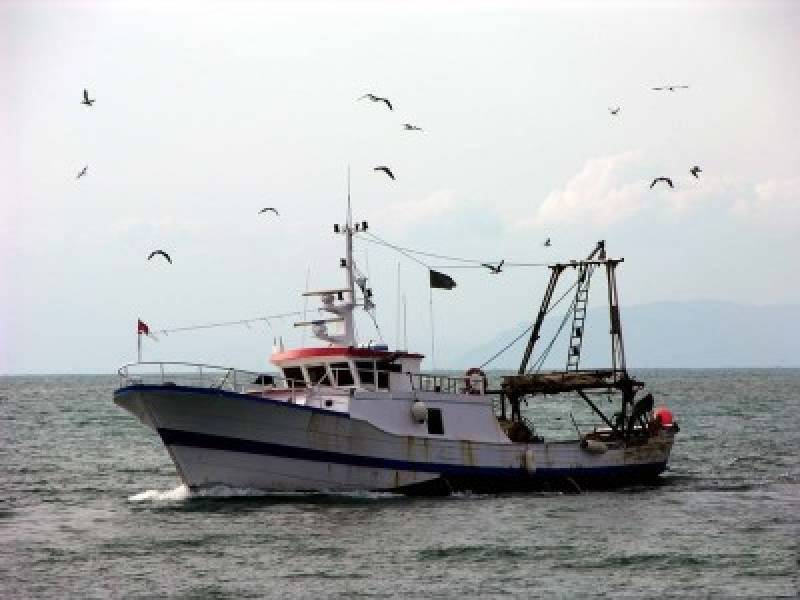 Immagine articolo: La Guardia Costiera di Mazara sequestra mezzi di pesca illegali a Selinunte