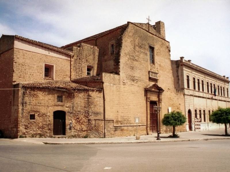 Immagine articolo: “Lu Fossu” a Castelvetrano e quella cava di mattoni di tufo con cui fu costruita la chiesa di San Domenico 