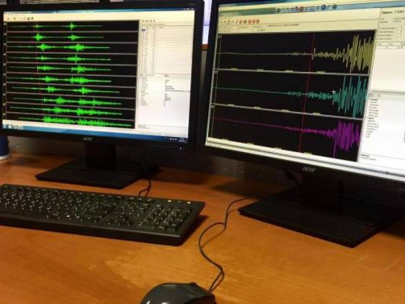 Immagine articolo: Terremoto questa notte nelle Isole Eolie. Rilevata magnitudo ML 3.4  