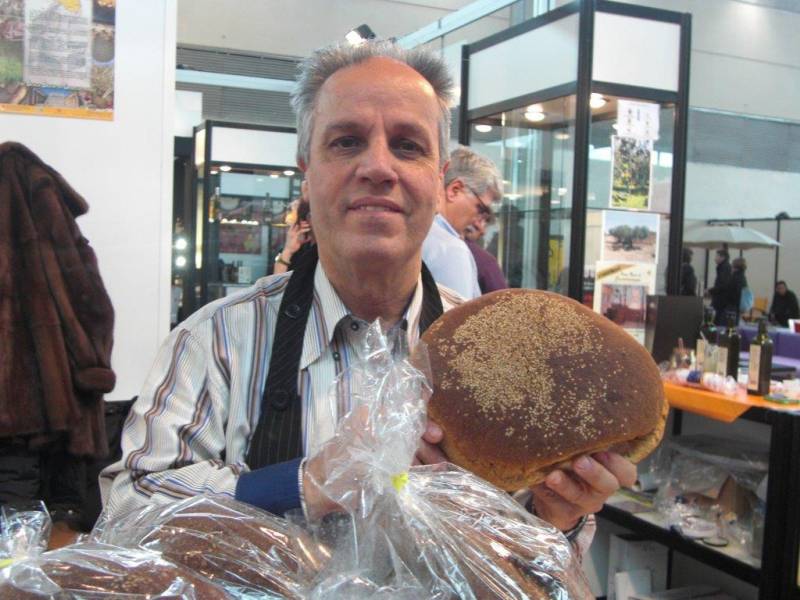 Immagine articolo: Pane nero  e caponate nel week end a Expo. Previste degustazioni per i visitatori 