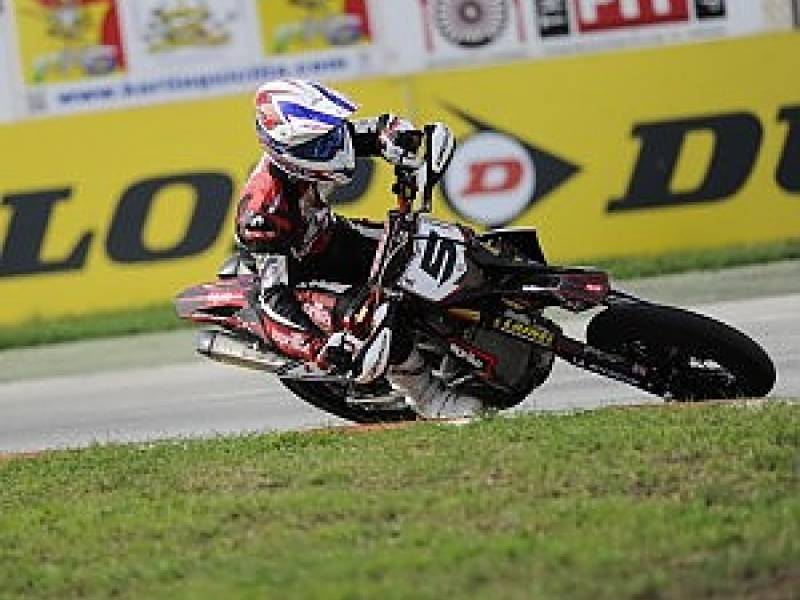 Immagine articolo: Supermoto, il francese Chareyre vince il mondiale di Triscina